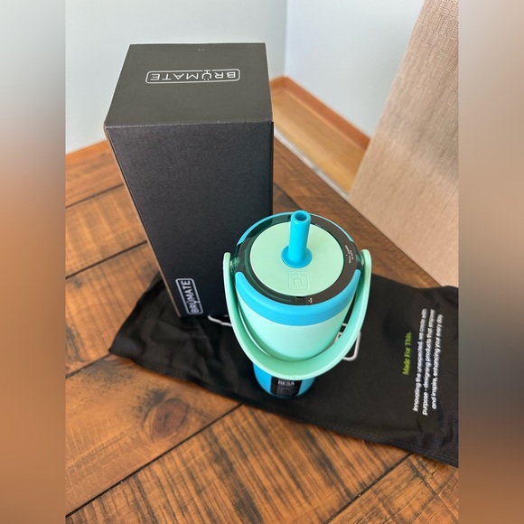 BrüMate Resa 25oz - Picture 3 of 3